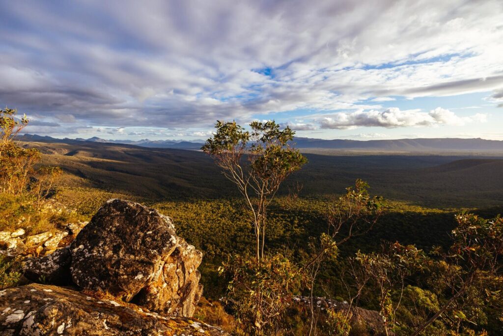 View from reeds lookout fire tower sunset grampians victoria australia 1020609 2502